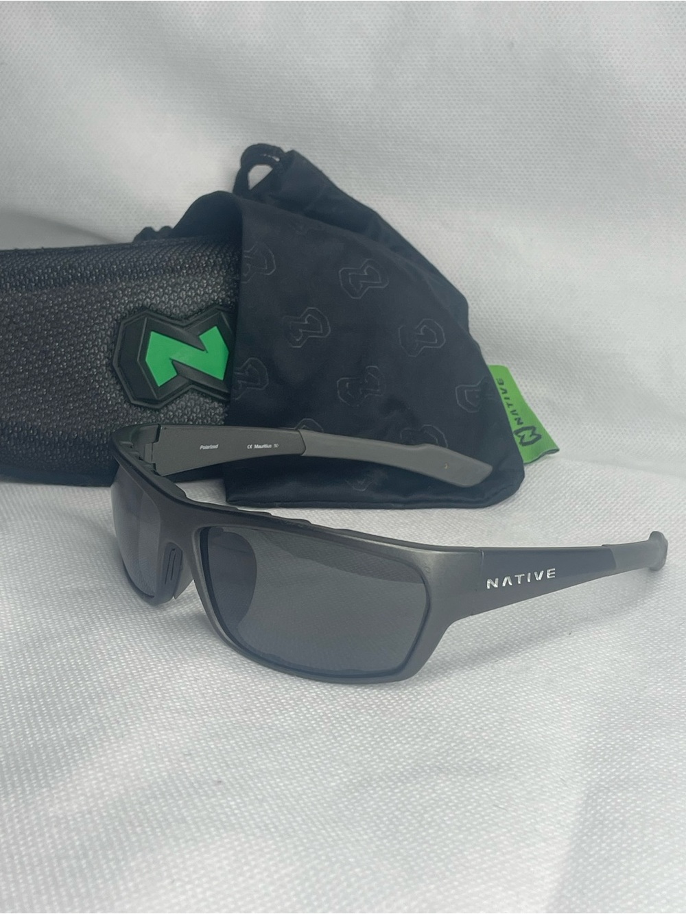 Native Classic Wrap Sunglasses “Apex” Charcoal Gray Mauritius Polarized Lenses